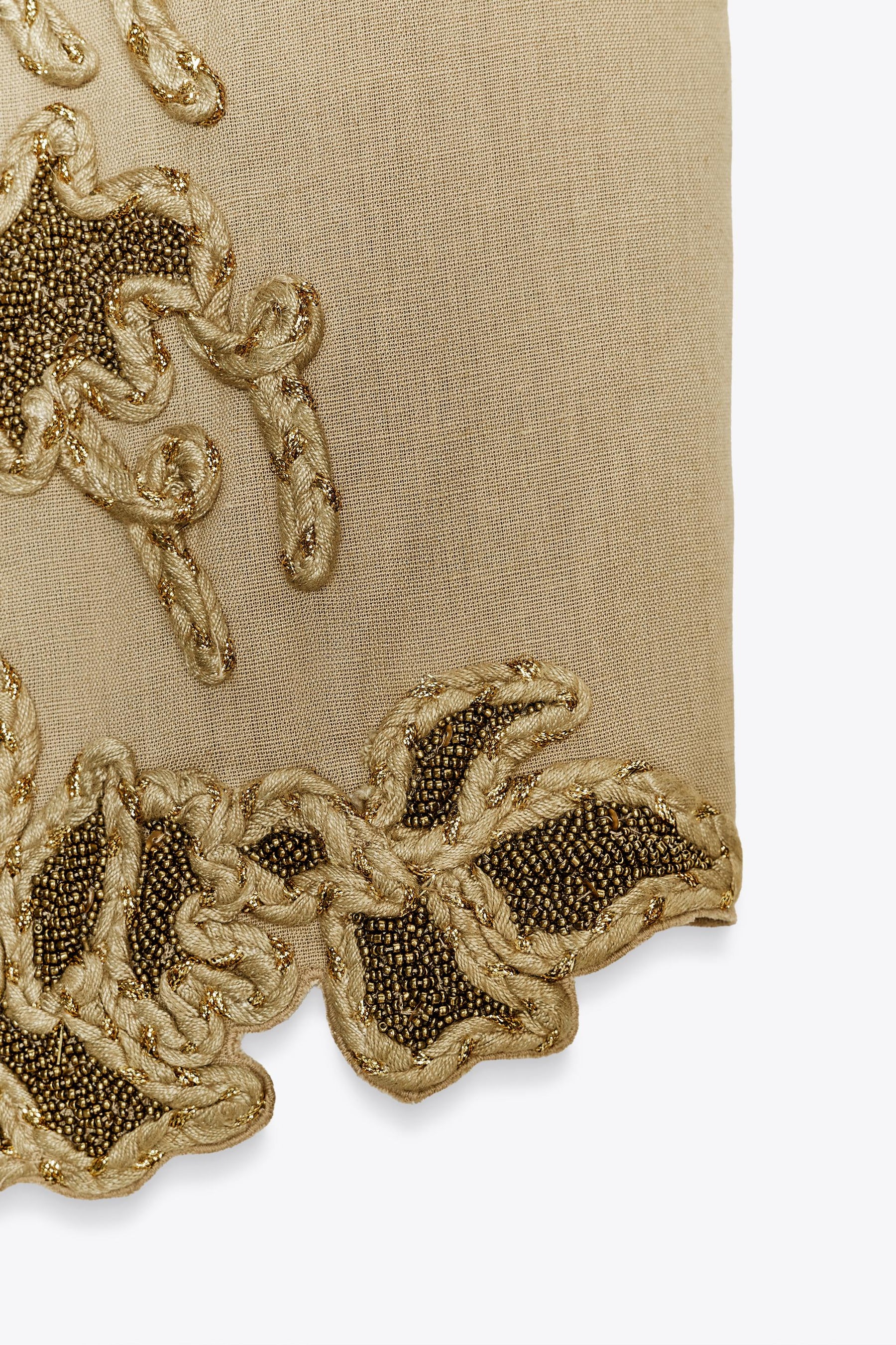 ZW COLLECTION CONTRAST EMBROIDERED WAISTCOAT - Image 4