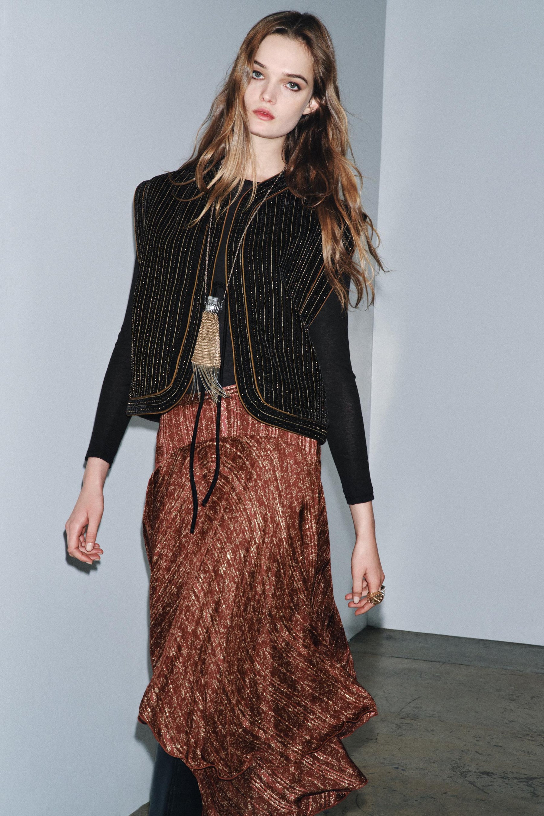 Velvet Quilted Waistcoat - Image 5