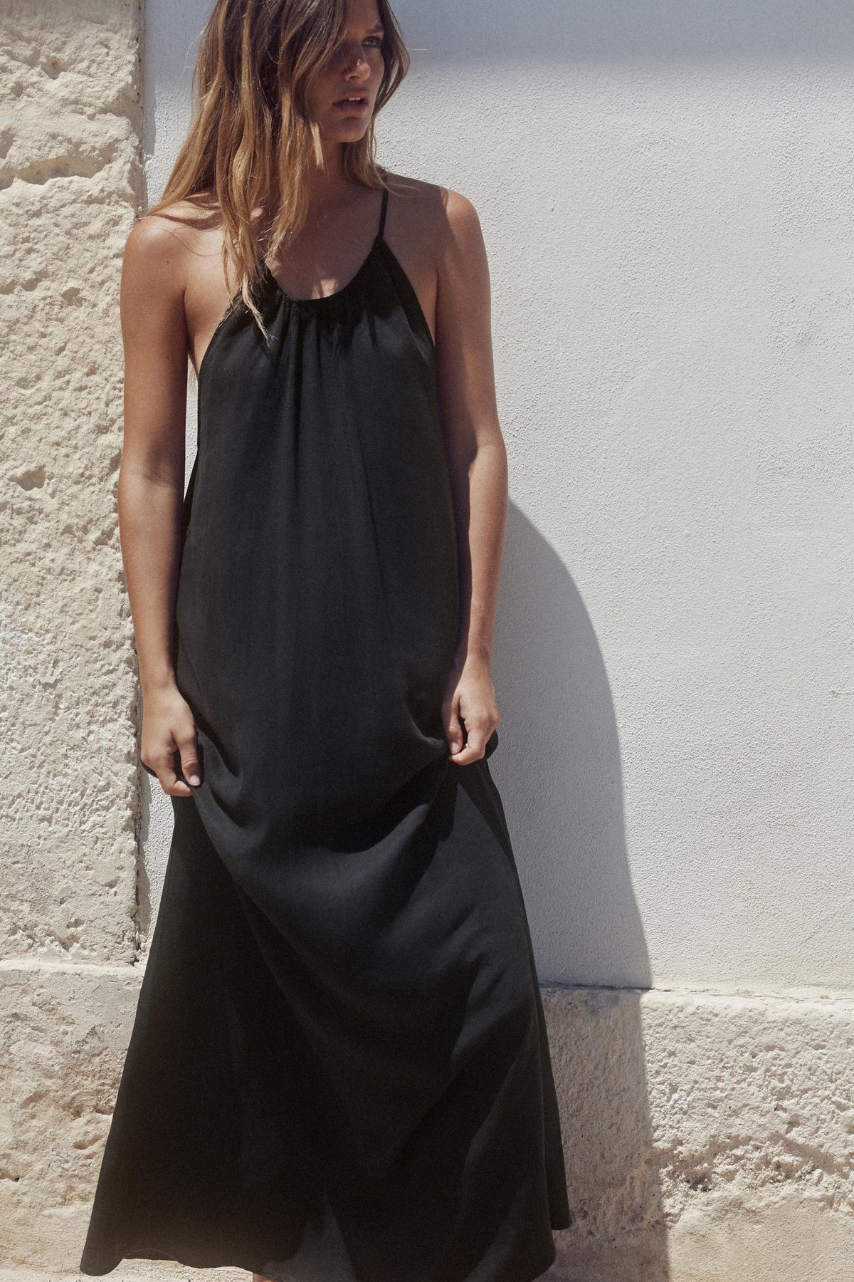 HALTERNECK DRESS WITH GATHERING - Image 2