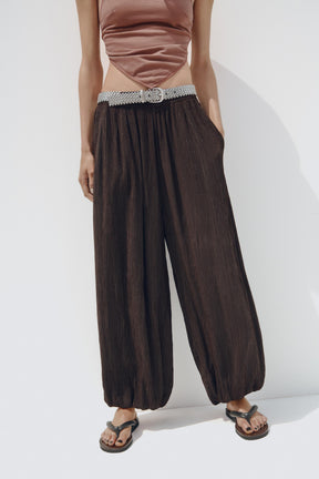 Textured Balloon Trousers