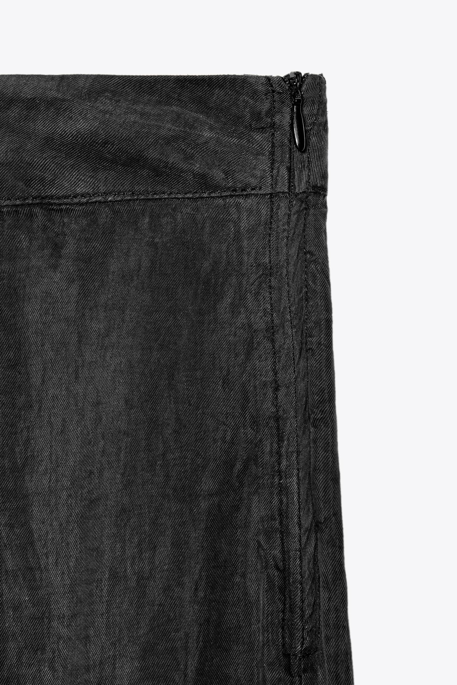 STRAIGHT-LEG TROUSERS