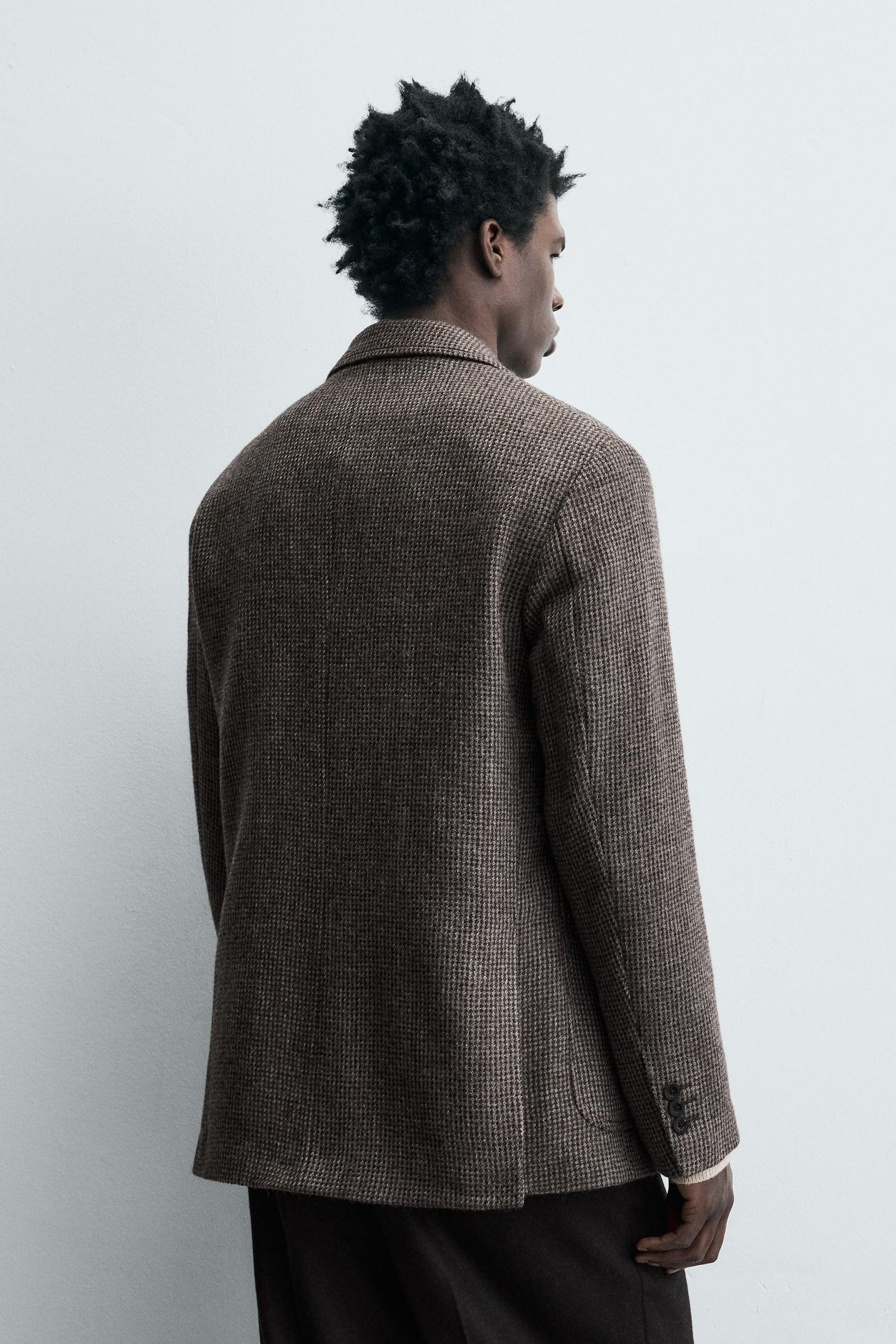 LIMITED EDITION WOOL TEXTURED BLAZER - Image 3