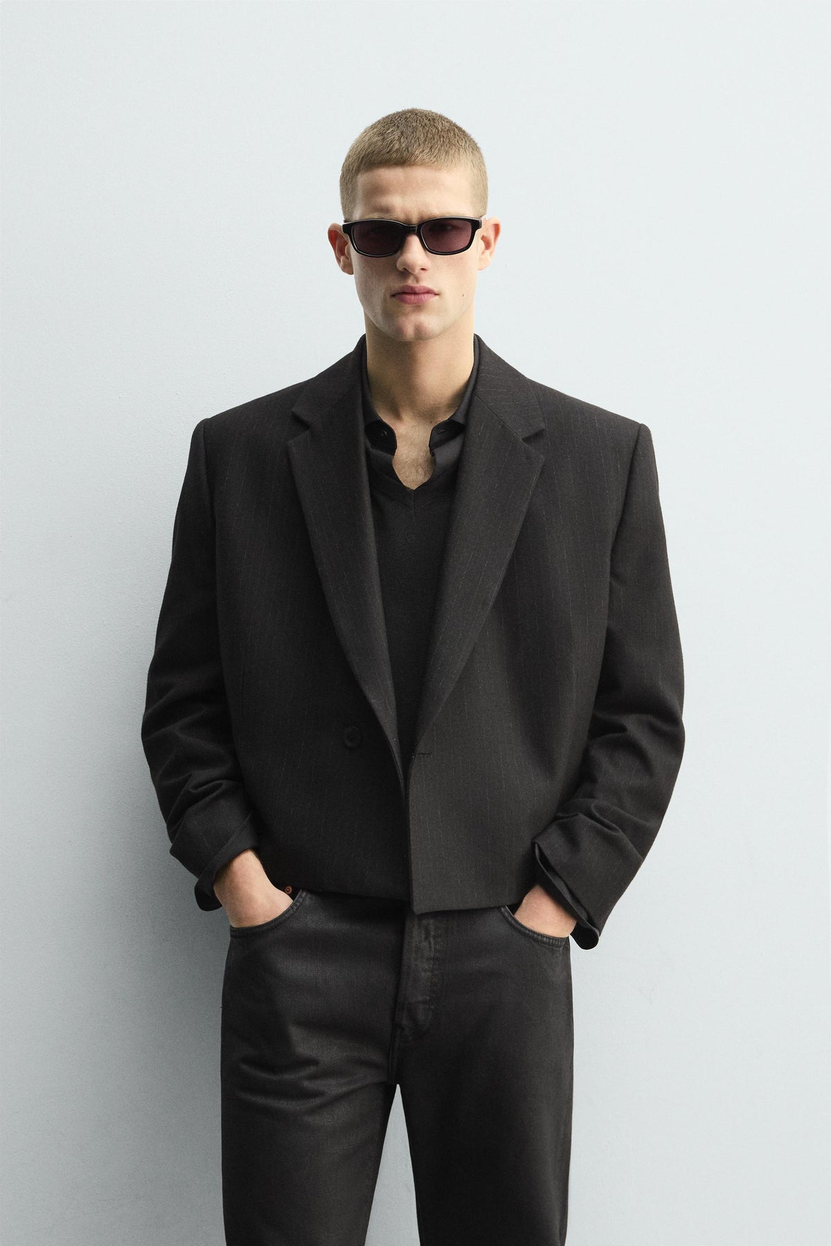 CROPPED FIT PINSTRIPE SUIT BLAZER - Image 2