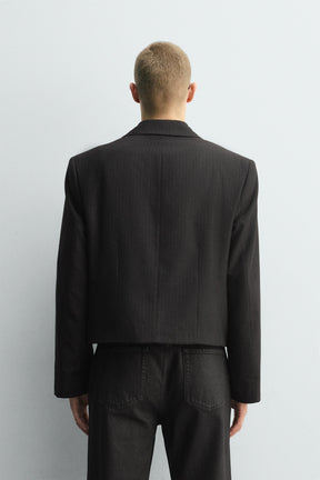CROPPED FIT PINSTRIPE SUIT BLAZER - Image 3