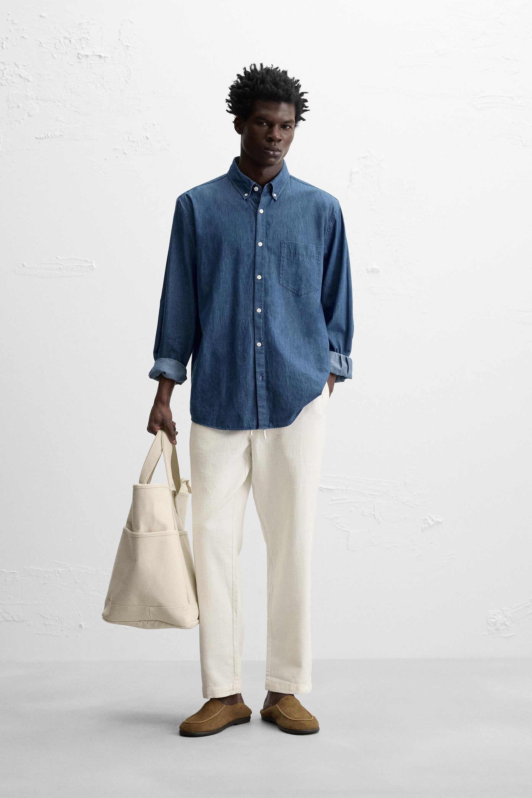 RELAXED FIT TEXTURED TROUSERS - Image 1