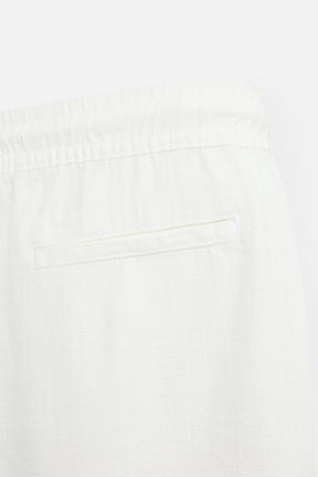 TEXTURED REGULAR FIT BERMUDA SHORTS - Image 10