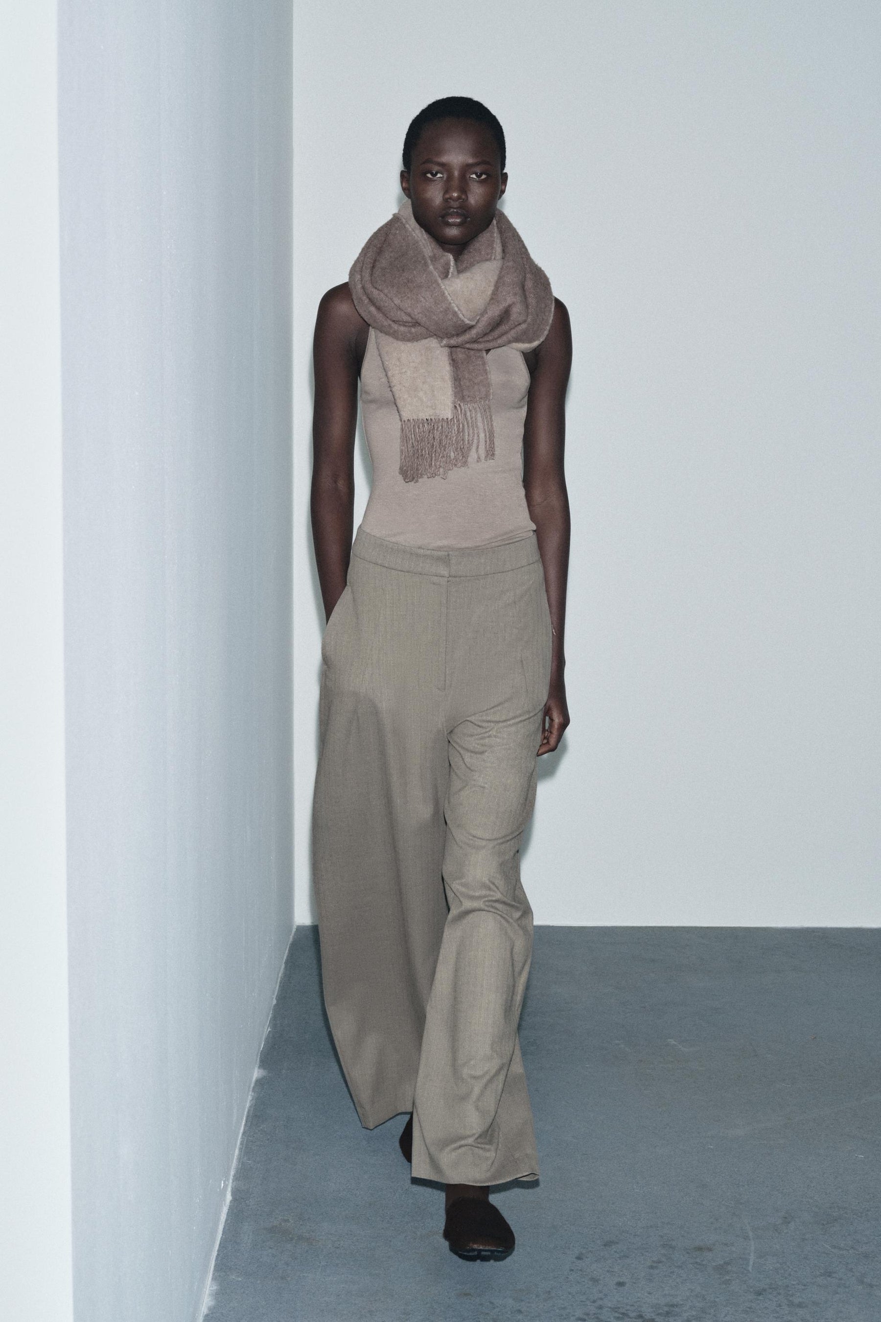 Herringbone Balloon Trousers