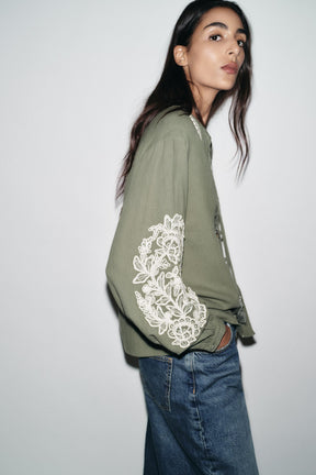 EMBROIDERED COTTON BLOUSE