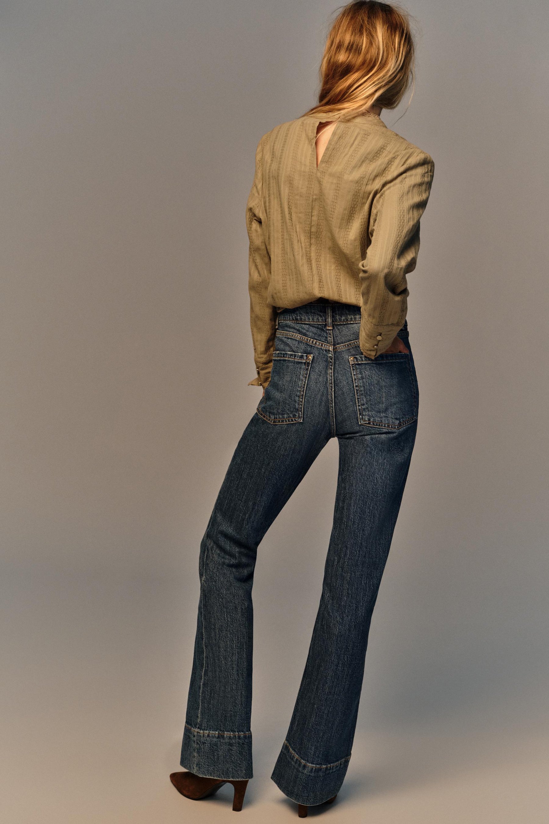 Flare seam mid-waist jeans