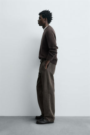 STRAIGHT FIT PLEATED JEANS - Image 4