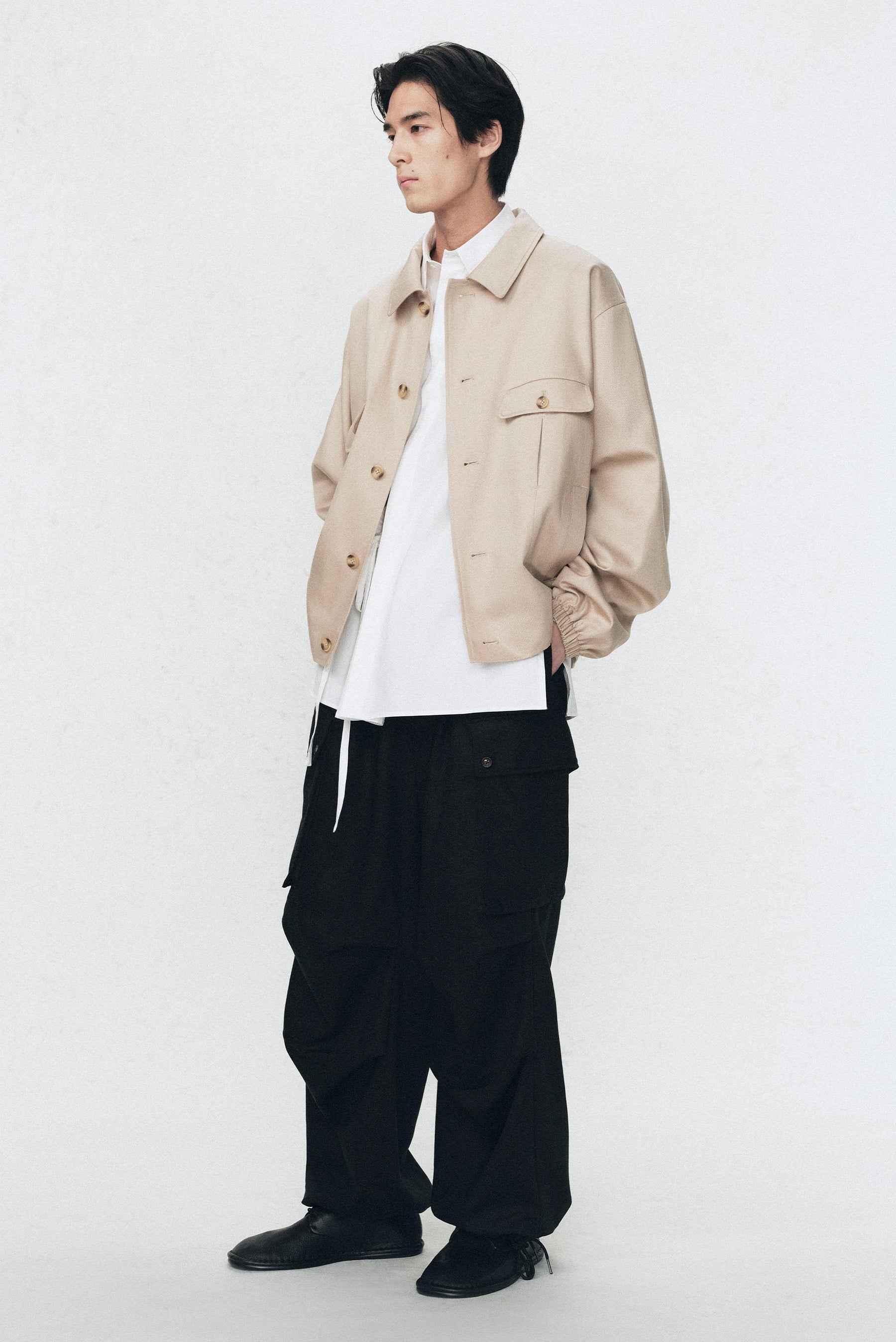 Relaxed Cargo Suit Pants