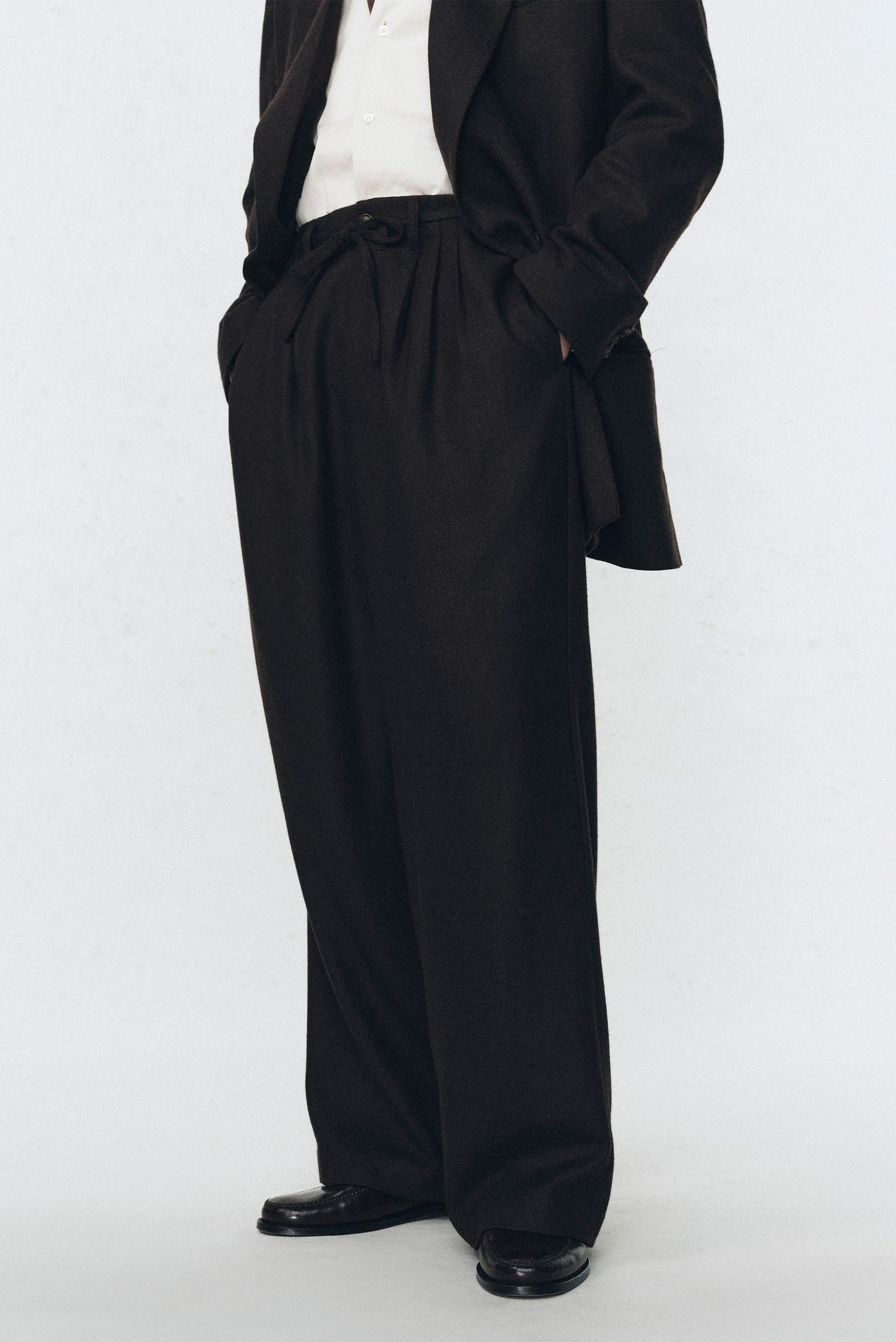 PLEATED FLANNEL SUIT TROUSERS SOSHIOTSUKI X - Image 3