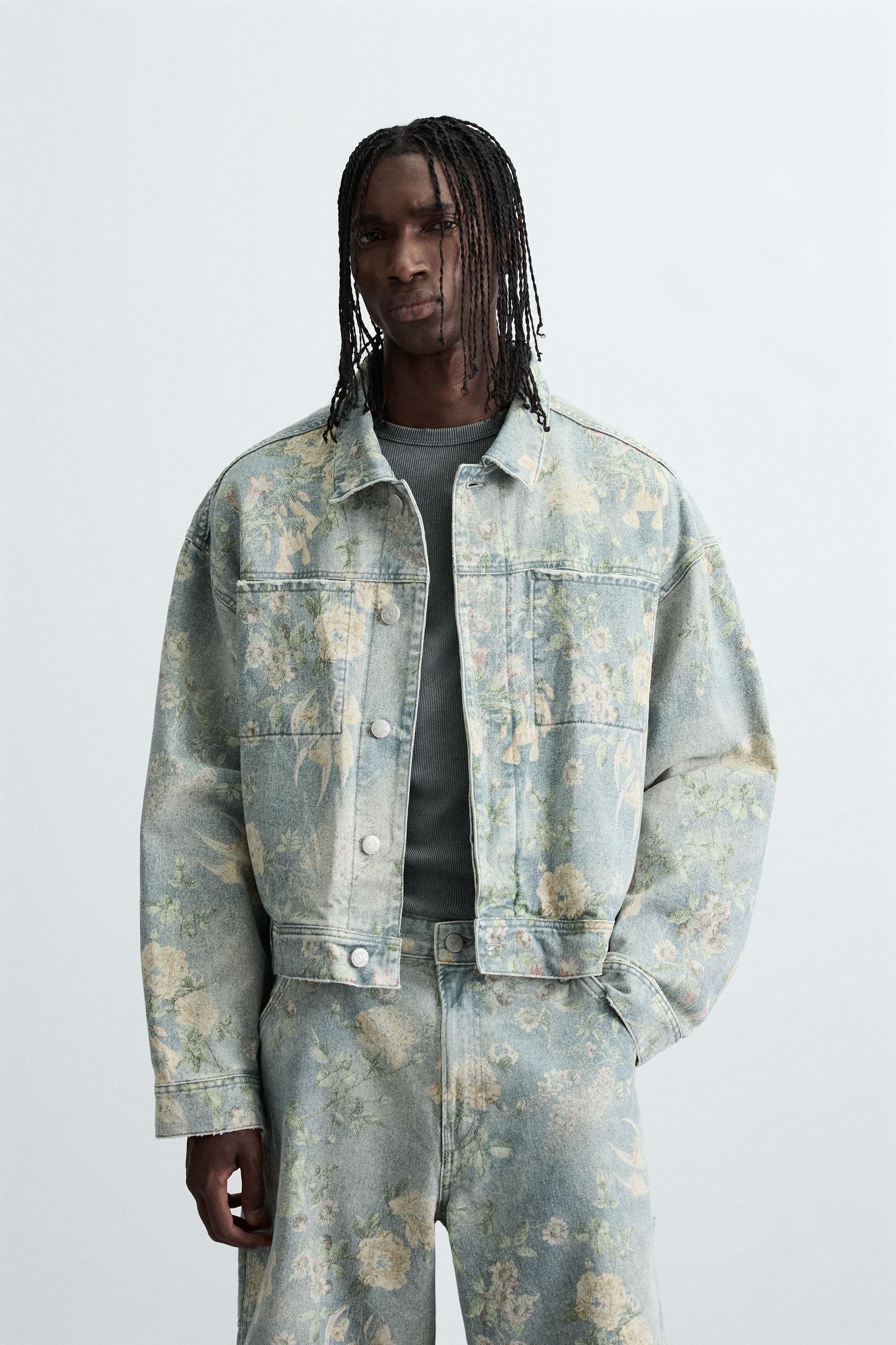 FLORAL PRINT DENIM JACKET - Image 2