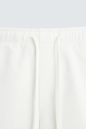 TEXTURED COMFORT BERMUDA SHORTS - Image 9
