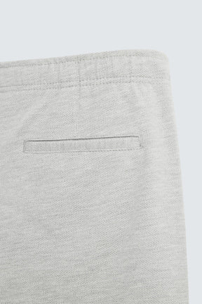 TEXTURED COMFORT BERMUDA SHORTS - Image 9