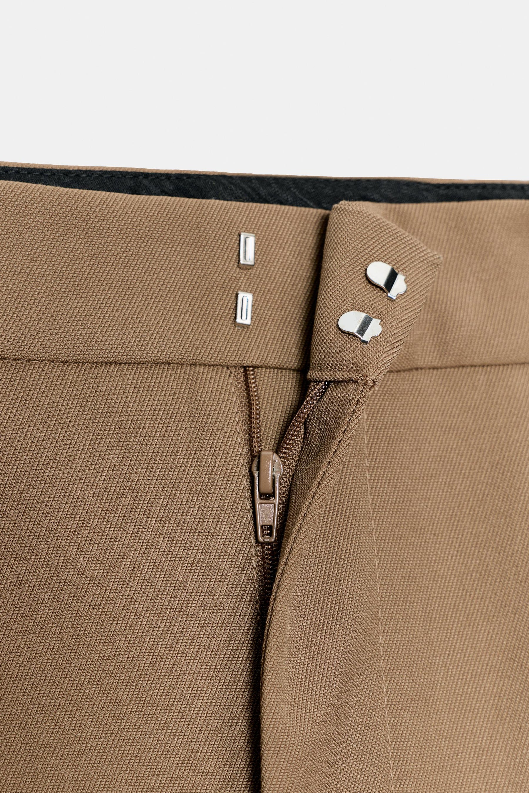 Wide-Leg Fashion Trousers