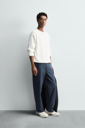 REGULAR FIT CARGO TROUSERS - Image 4