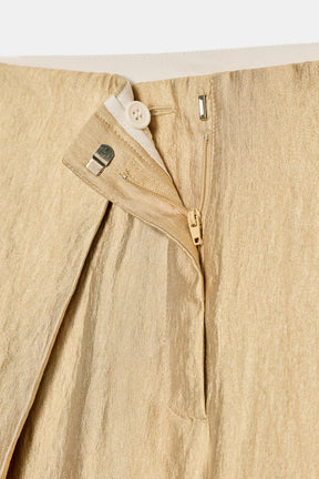 WIDE-LEG PLEATED TROUSERS