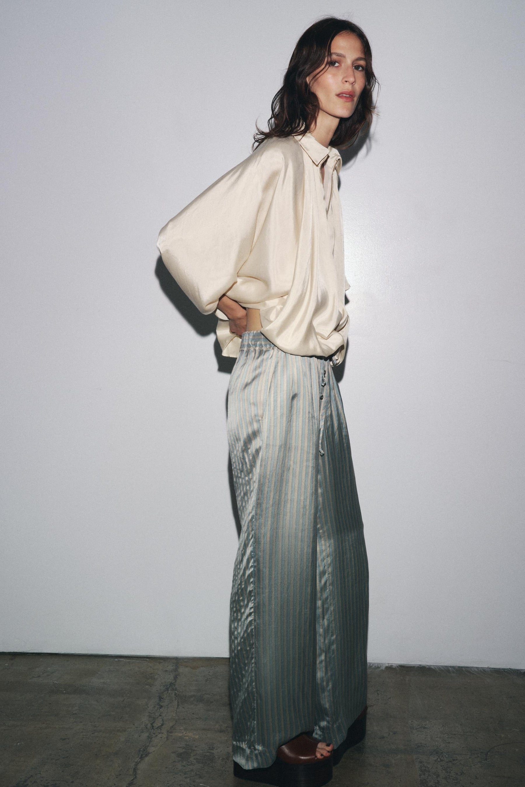 PUFFED BOMBER JACKET - ZW COLLECTION - Image 3