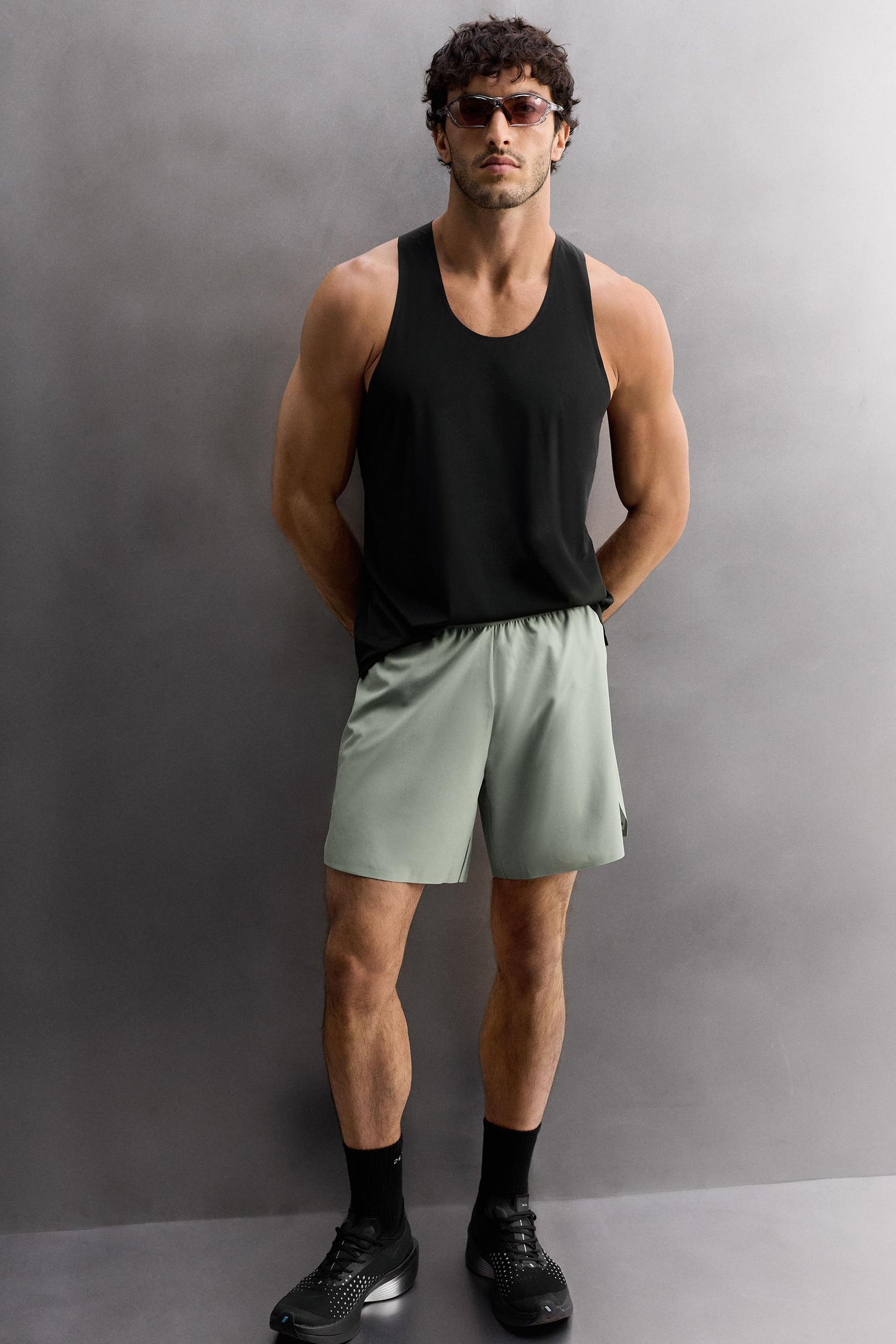 LIGHTWEIGHT PERFORATED SHORTS - Image 5