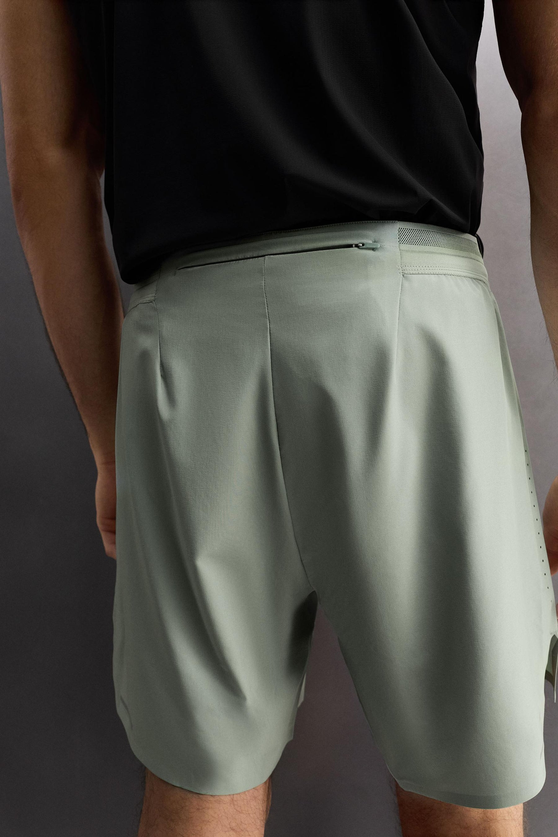 LIGHTWEIGHT PERFORATED SHORTS - Image 6