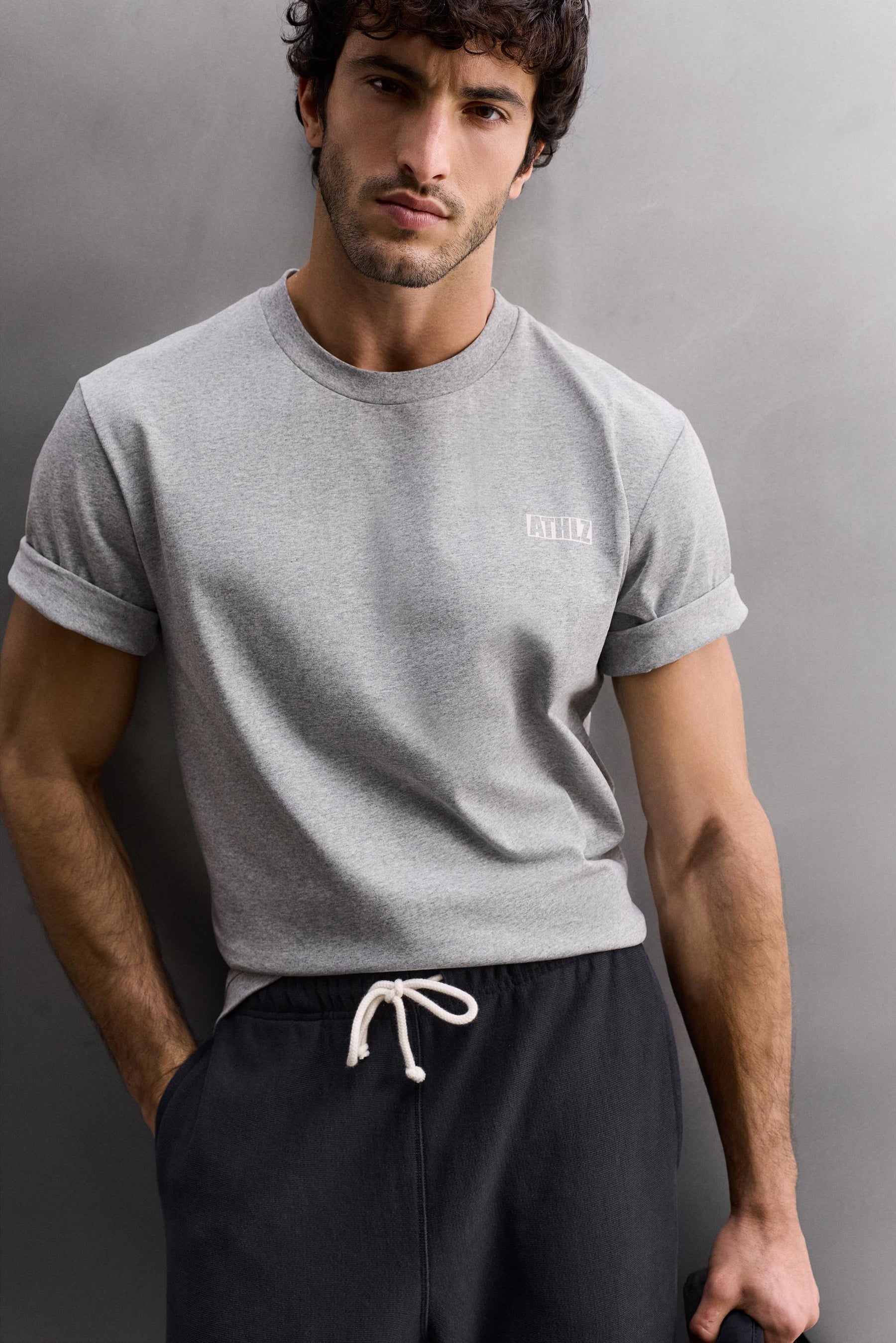 GRAPHIC PRINT TRAINING T-SHIRT - Image 5