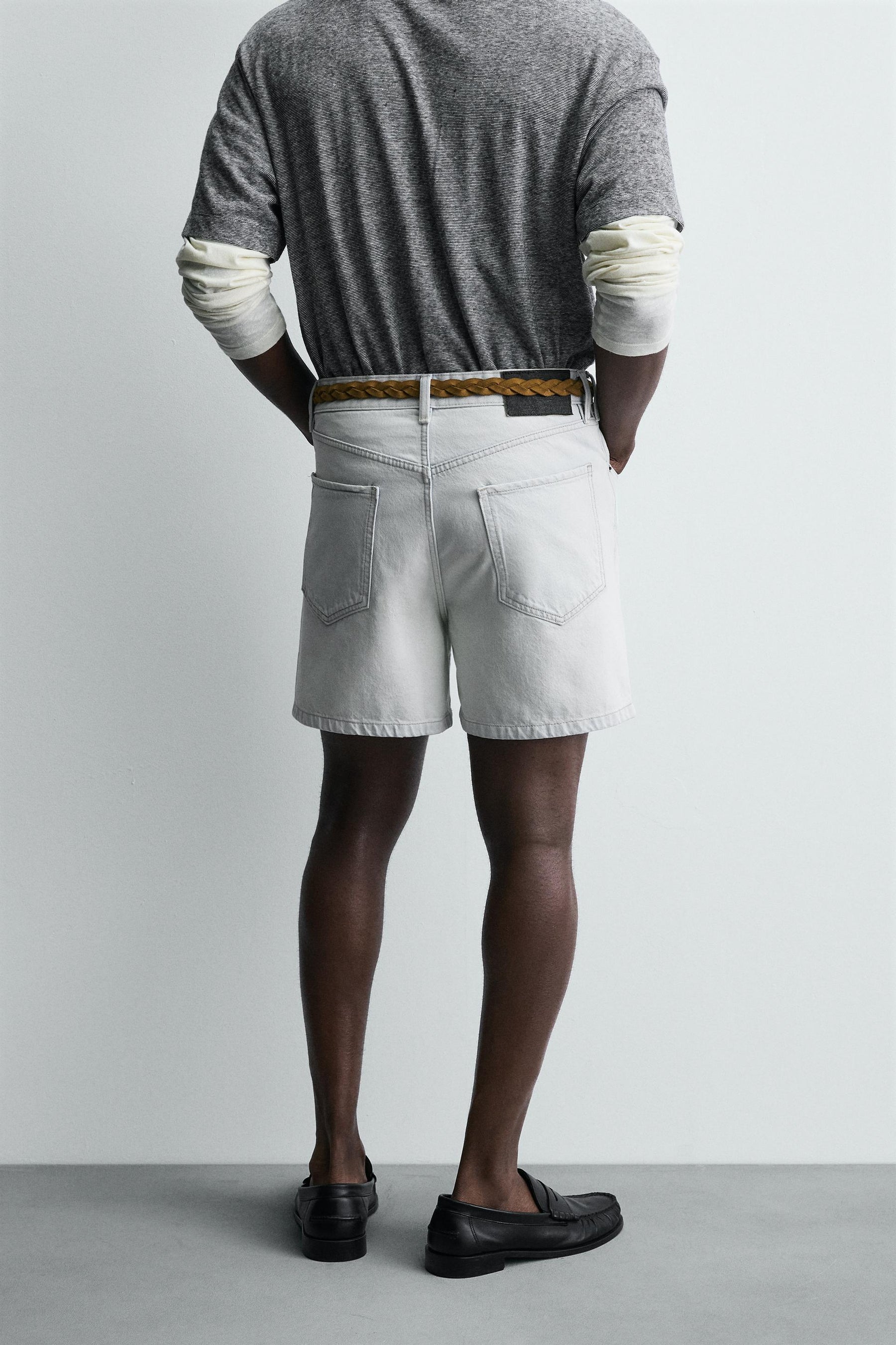 REGULAR FIT DENIM SHORTS - Image 3
