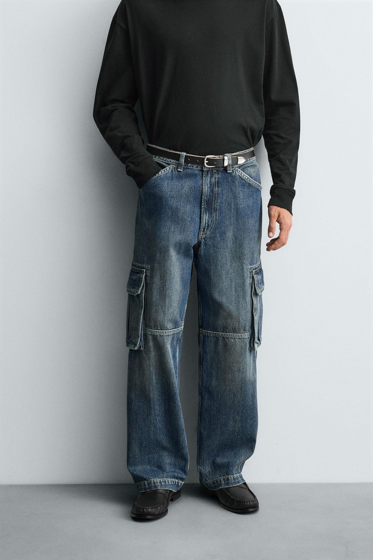 STRAIGHT FIT CARGO JEANS - Image 2