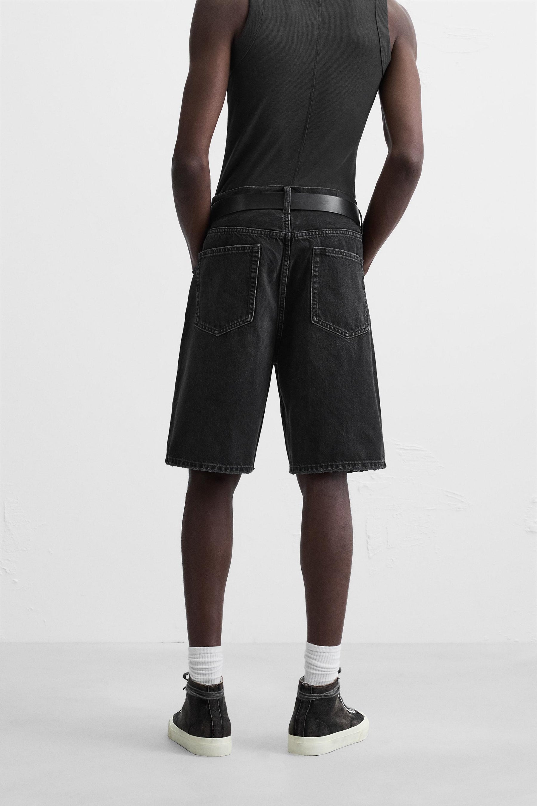STRAIGHT-LEG DENIM BERMUDA SHORTS - Image 3