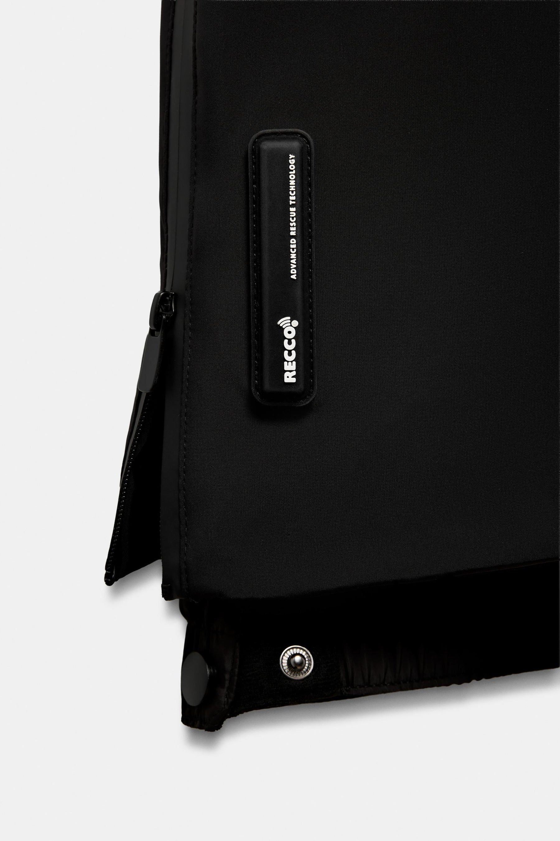 Water-resistant ski trousers