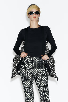 Water-resistant down jacket