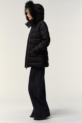 Water-repellent puffer jacket