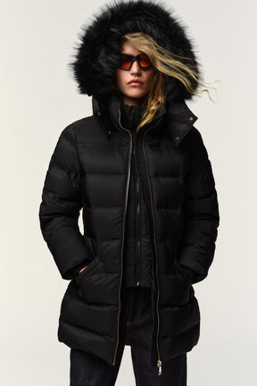 Water-repellent puffer jacket