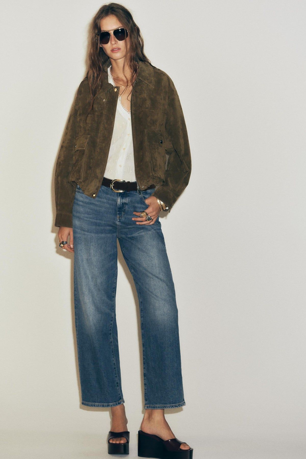 STRAIGHT LOOSE MID-WAIST JEANS