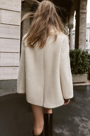 BOUCLÉ DOUBLE-BREASTED MID-LENGTH COAT - Image 2