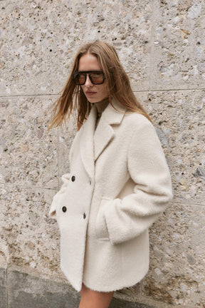 BOUCLÉ DOUBLE-BREASTED MID-LENGTH COAT - Image 6