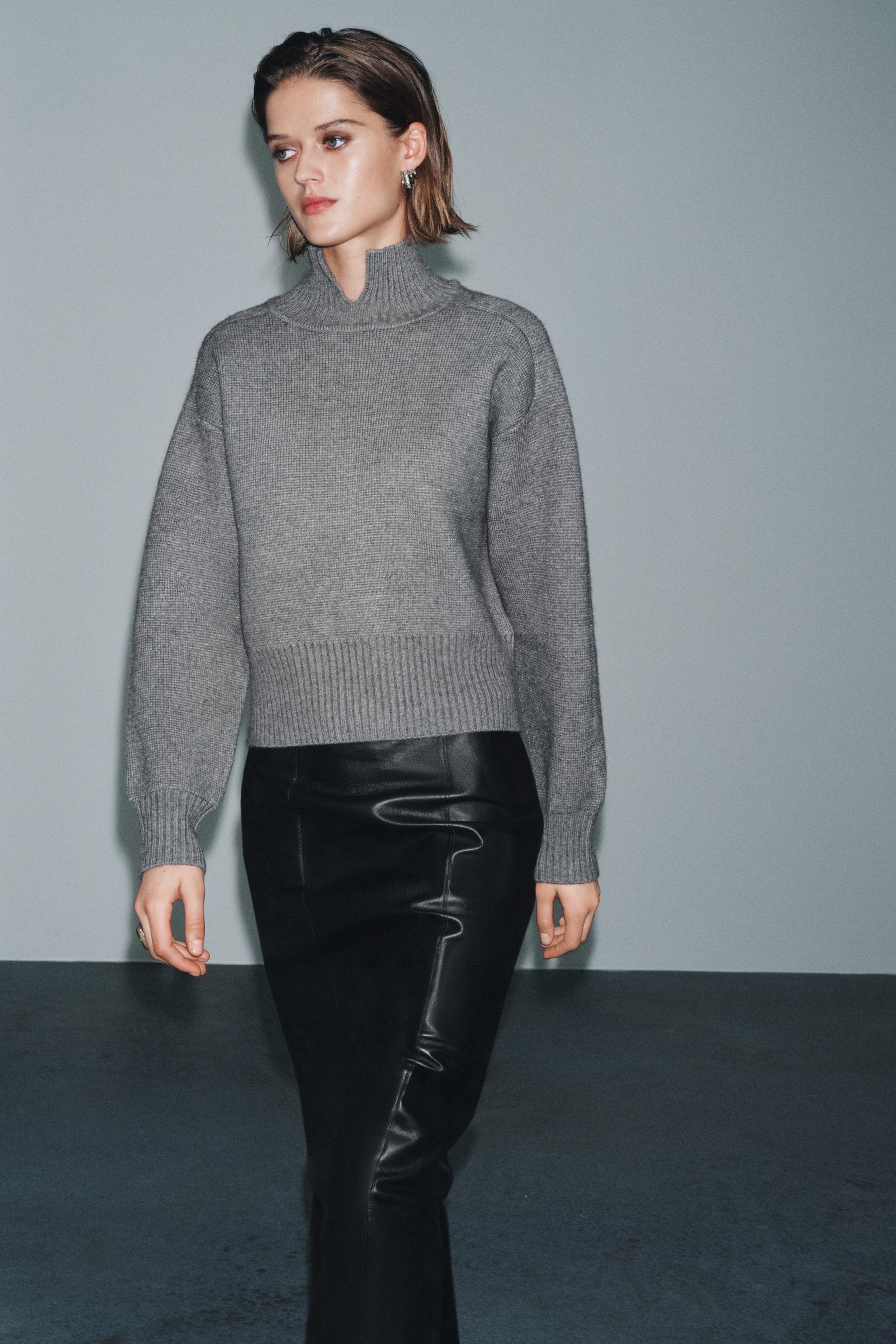 KNIT JUMPER WITH COLLAR OPENING - Image 2