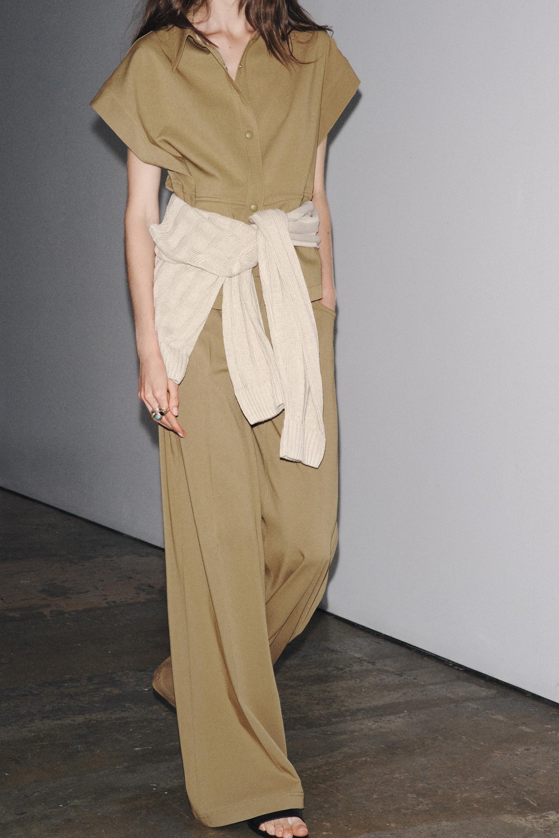 ZW COLLECTION VOLUME WAISTCOAT - Image 4