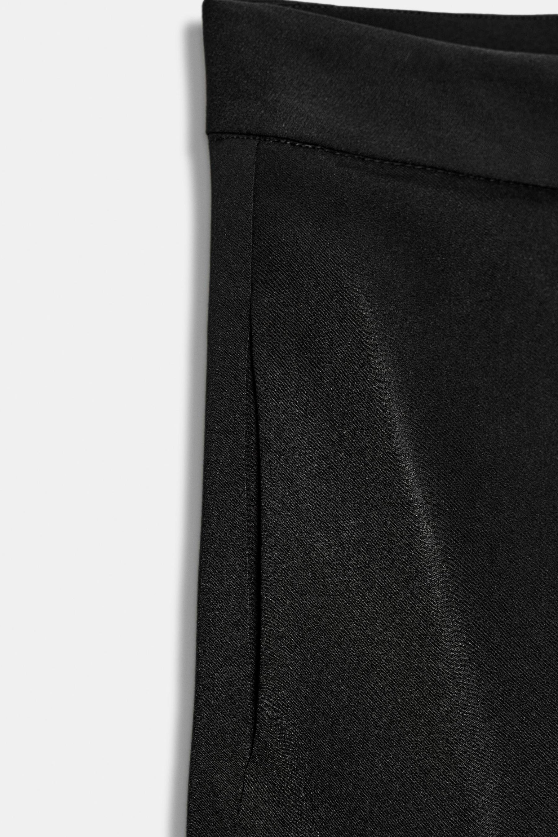 Pleated Wide-Leg Trousers