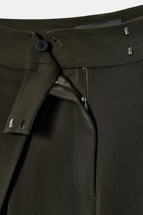 Flowing Trousers with Darts