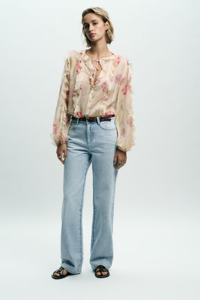 High-waist Jeans with Belt