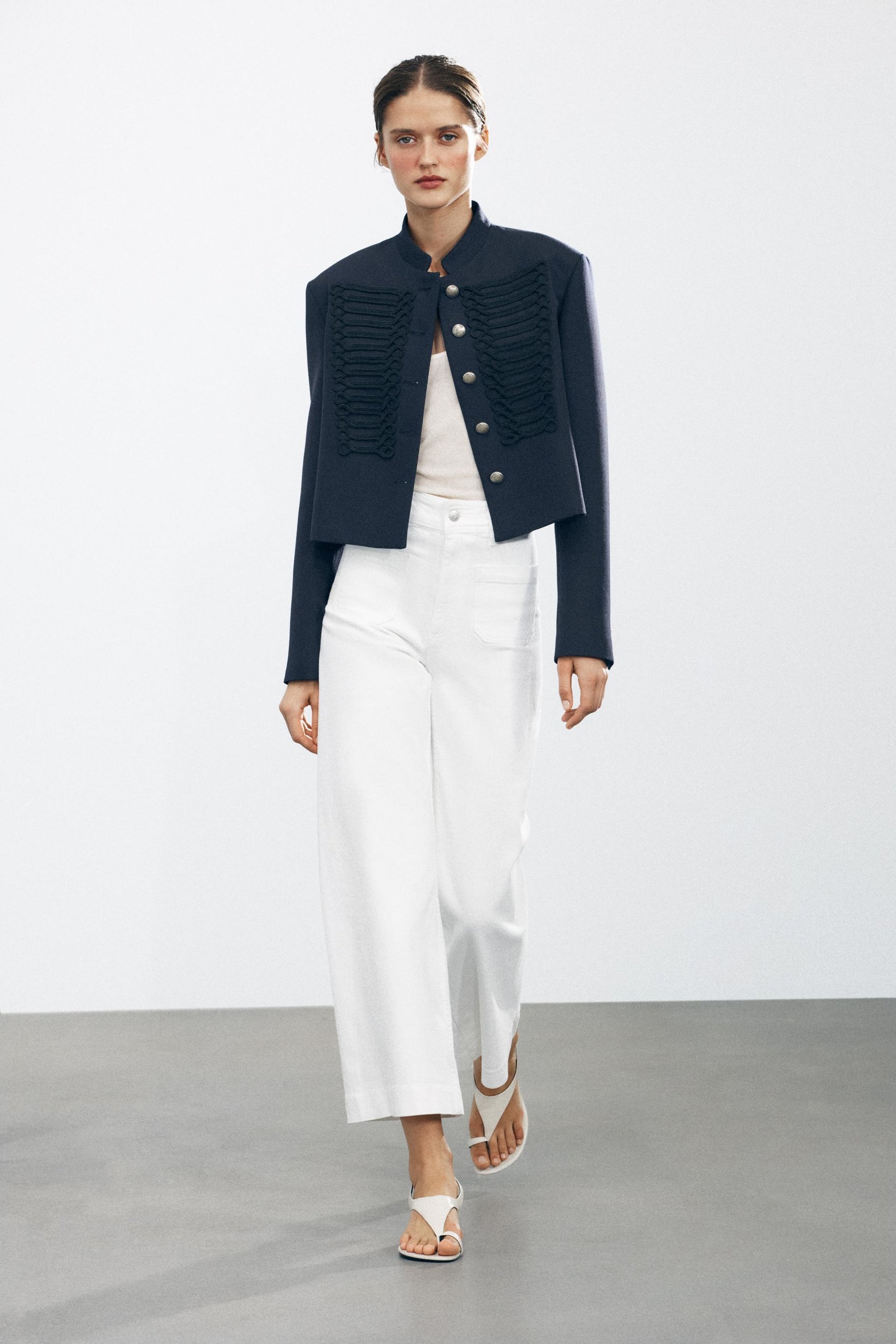 Wide-Leg High-Waist Jeans