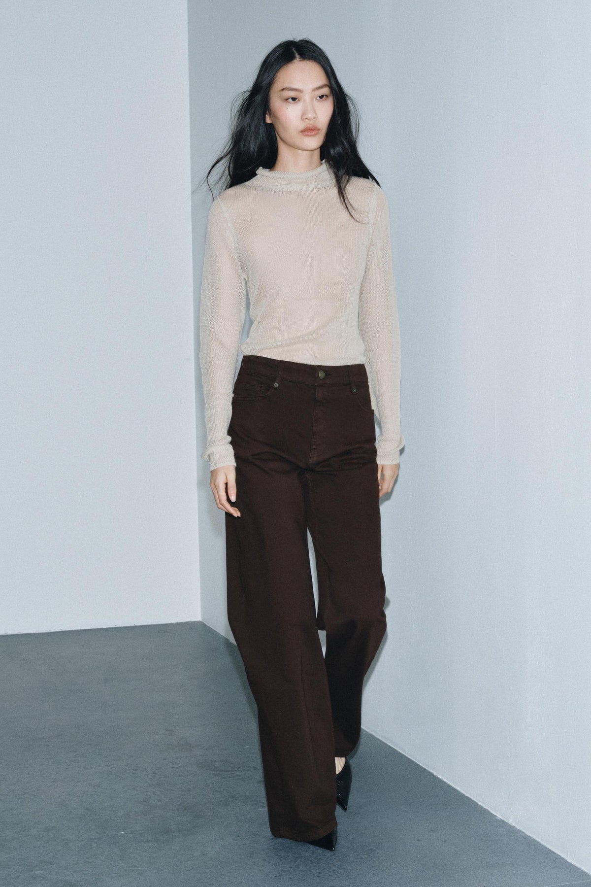 High-Rise Wide Jeans