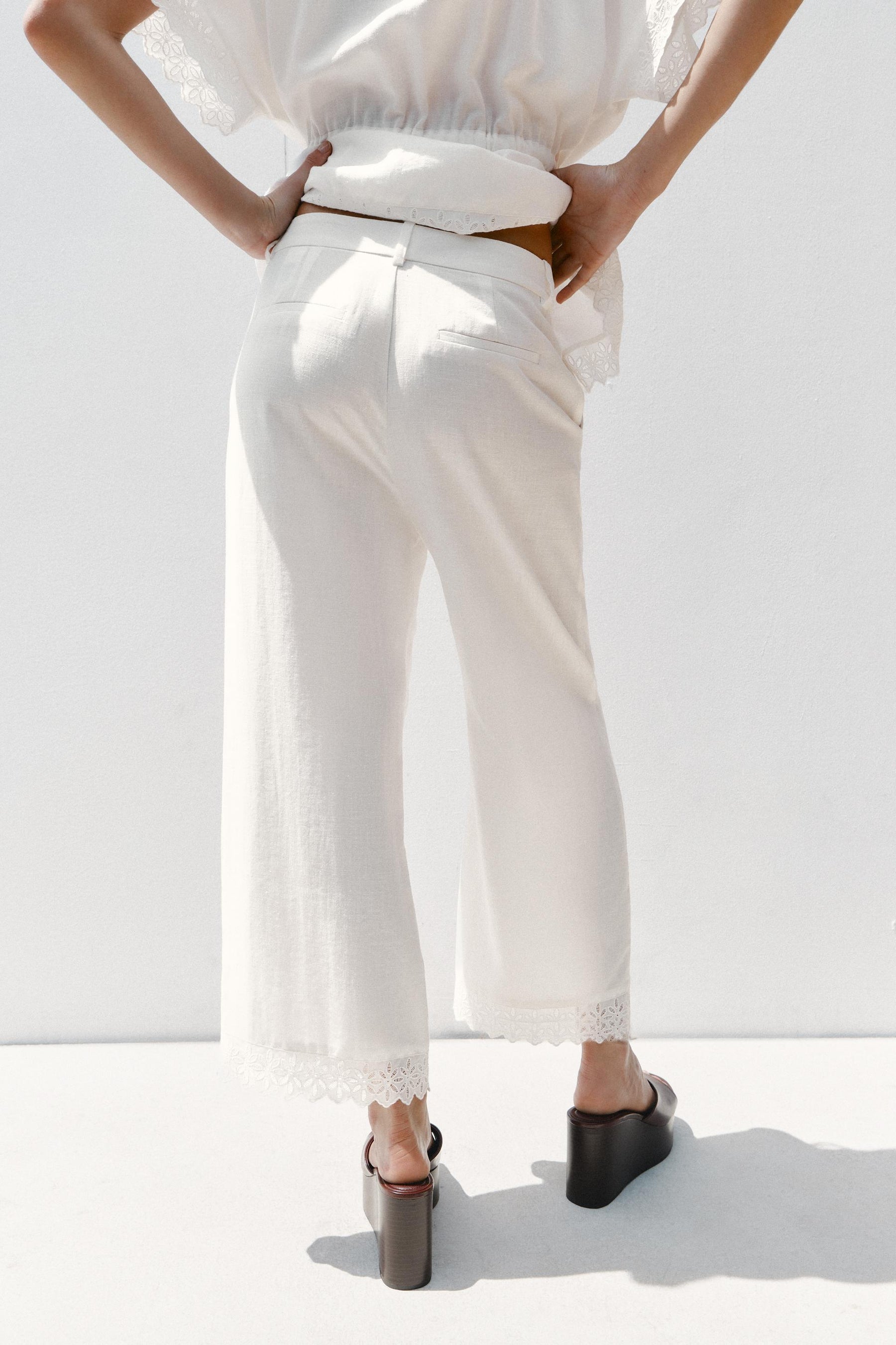Lace-trimmed ramie trousers