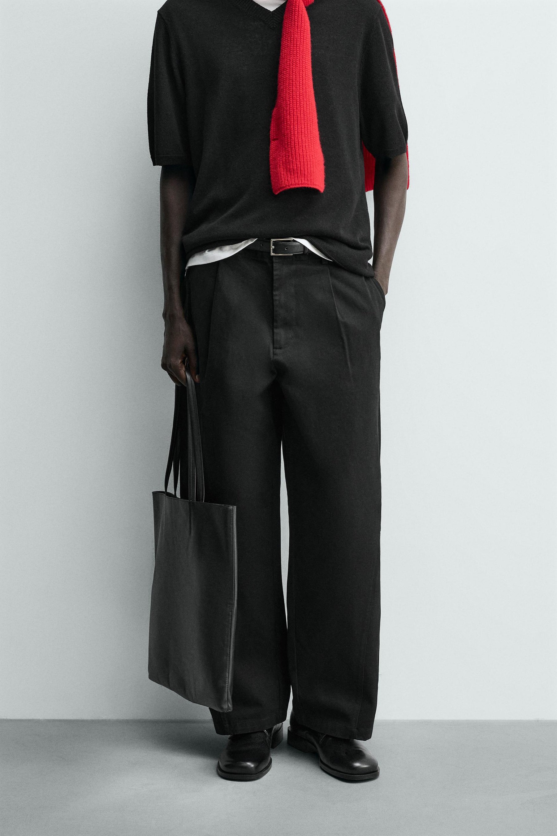 Wide Leg Pleated Trousers