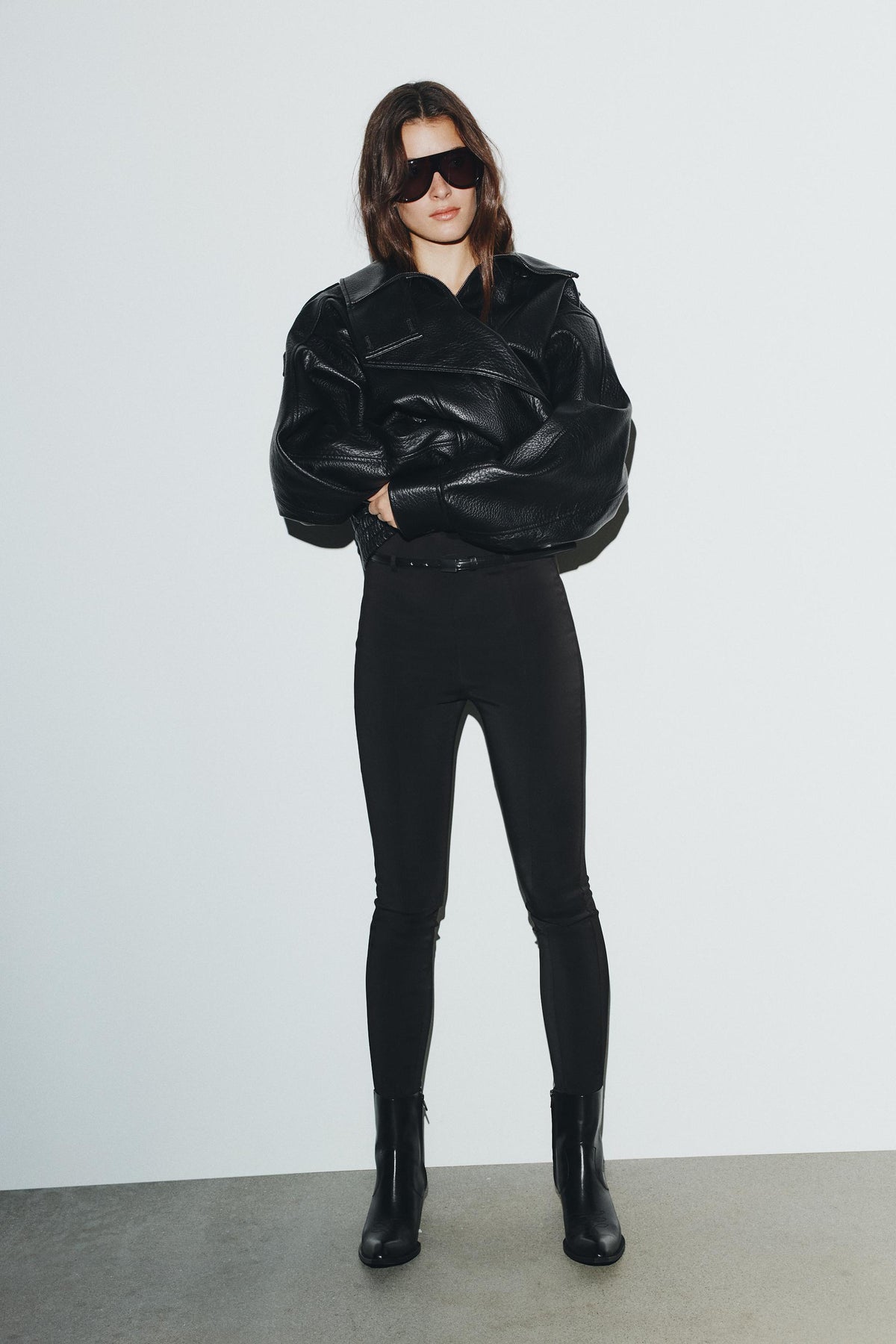 High-waist Belted Trousers