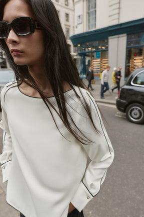 Contrast Crepe Blouse