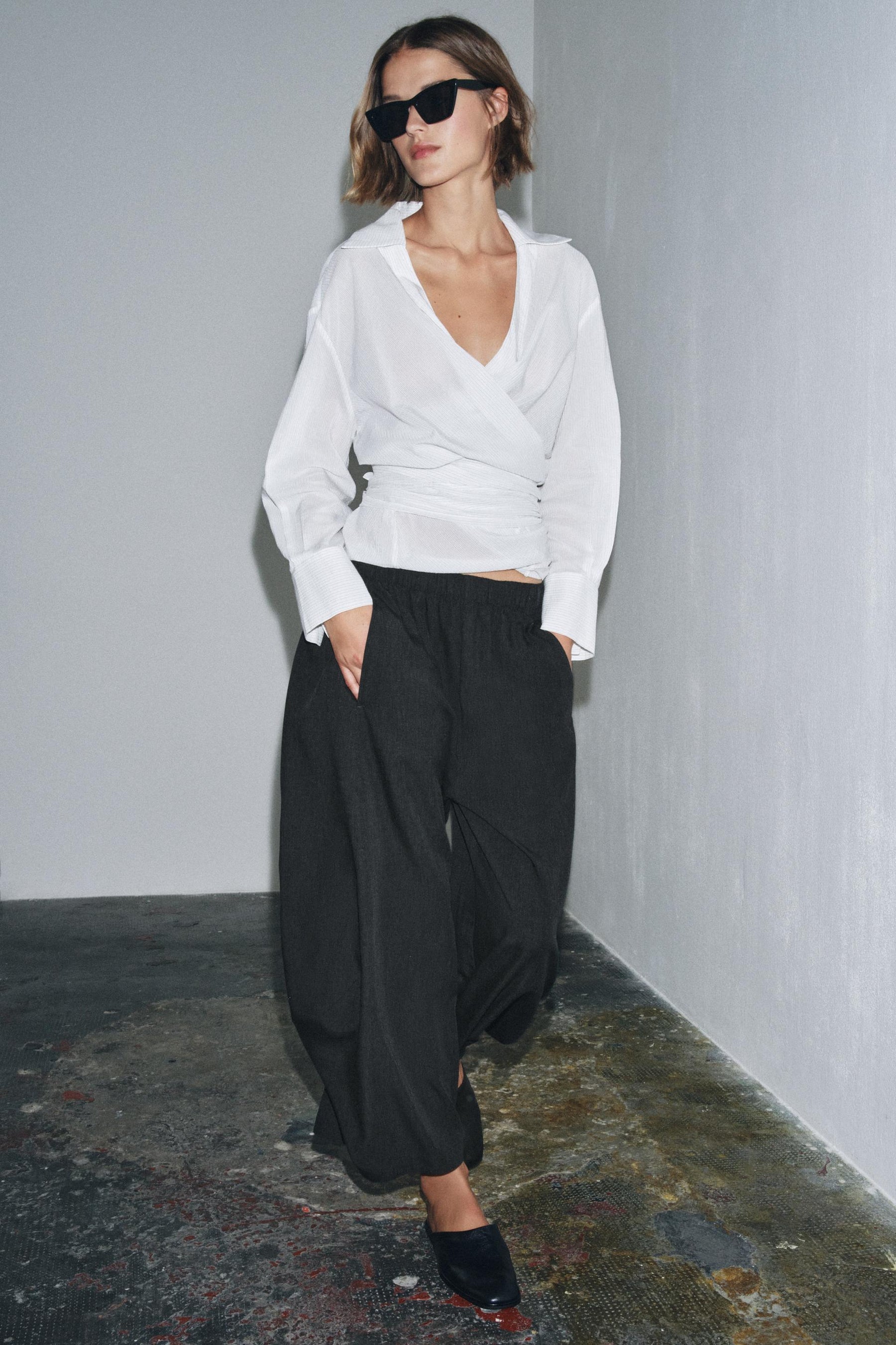 Wool Blend Wide-Leg Trousers