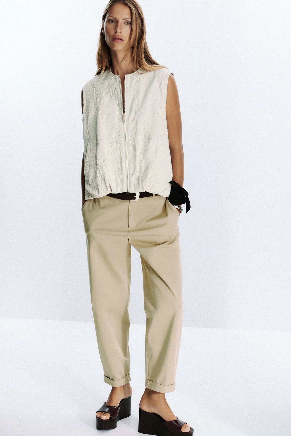 EMBROIDERED GILET - Image 1