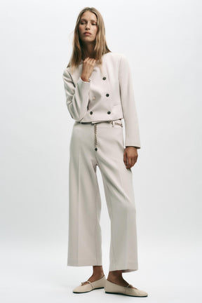 Cropped Trousers with Chain